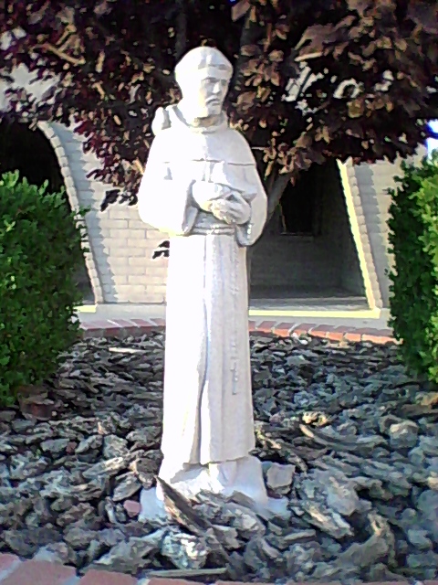 Saint Francis Statue2