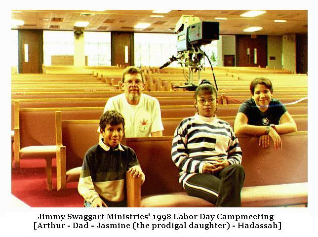 Arthur, Dad, Jasmine, and Hadassah - Sept. 1998